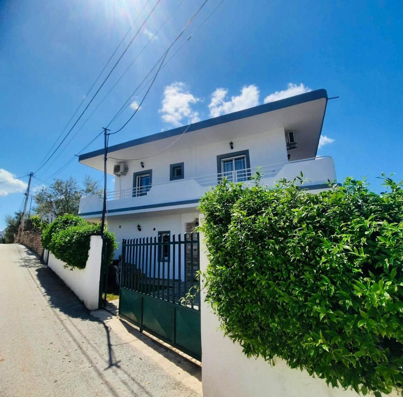 Vila Bexheti Ksamil Luaran gambar
